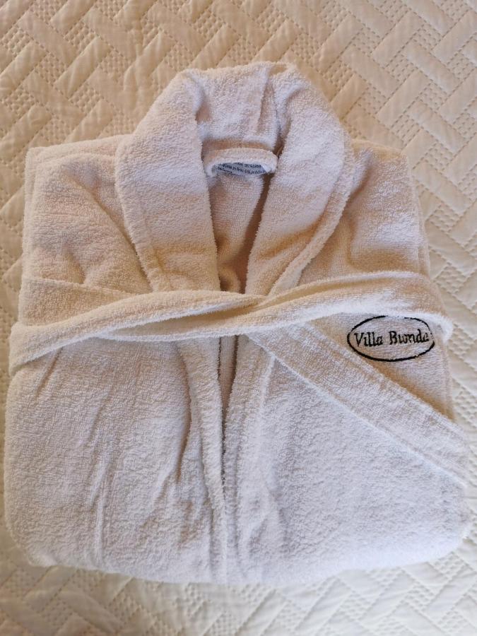 Mirta Deluxe Superior 5 Star Apartment, Your Piece Of Heaven By The Sea & Park, With Sea & Park View Novigrad Istria Kültér fotó