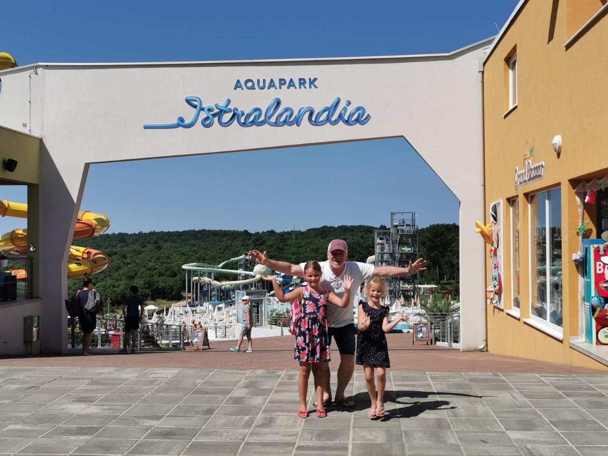 Mirta Deluxe Superior 5 Star Apartment, Your Piece Of Heaven By The Sea & Park, With Sea & Park View Novigrad Istria Kültér fotó