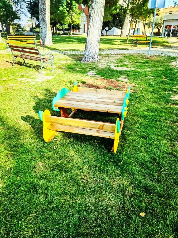 Mirta Deluxe Superior 5 Star Apartment, Your Piece Of Heaven By The Sea & Park, With Sea & Park View Novigrad Istria Kültér fotó